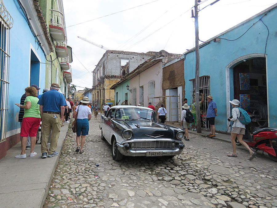 street scene Trinidad