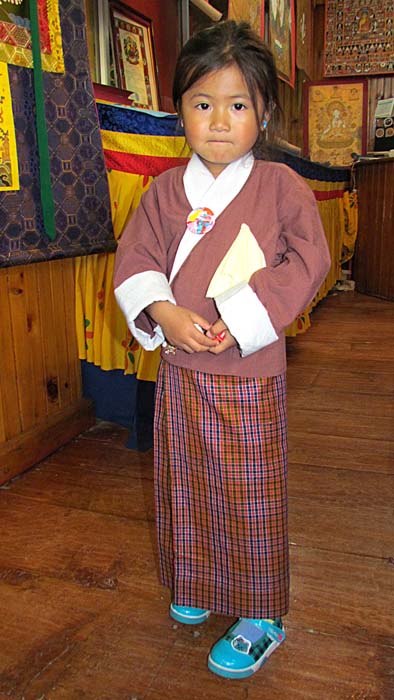 child at Dochula teahouse