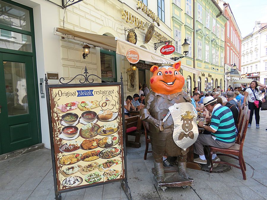 restaurant