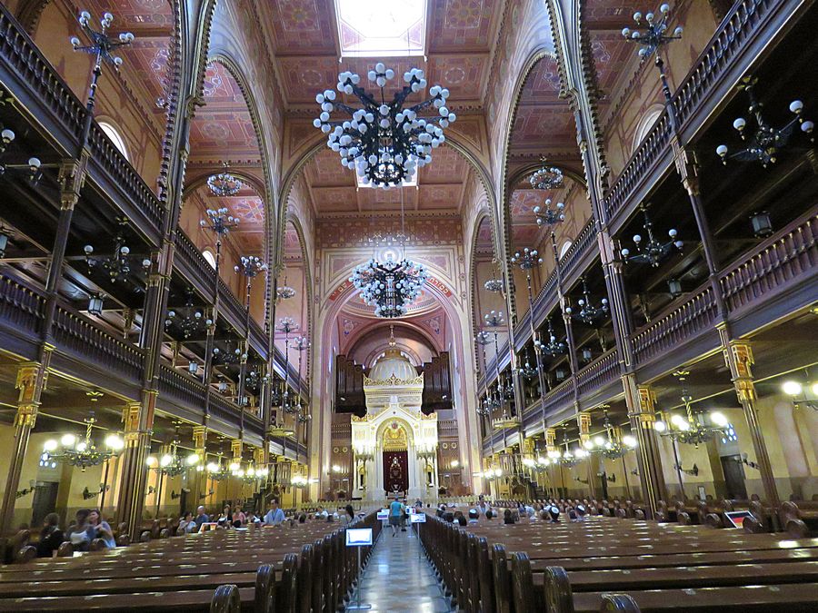 Synagogue inside