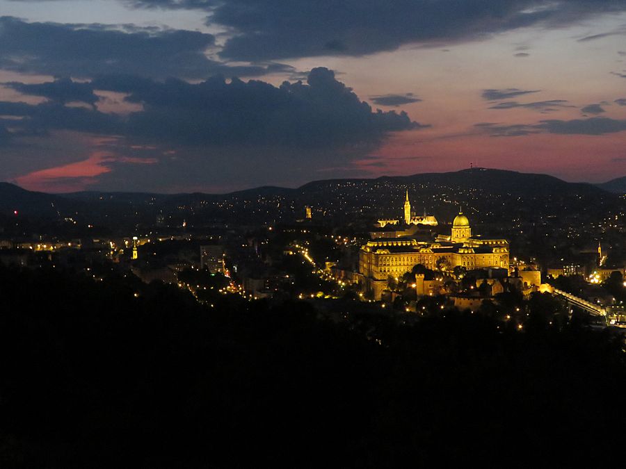 Buda Castle at night