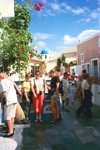 Rosie, Freda, Leslie in Oia